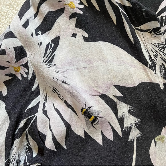 ✨SOLD✨ H&M x Anna Glover • Long Sleeve Button Down Dress with Tie - Picture 6 of 9